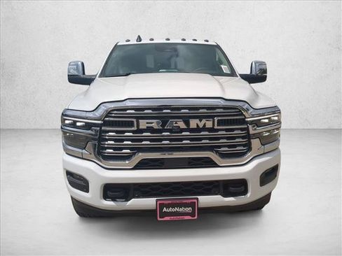 New 2026 RAM 2500 Limited AWD/4WD image 6