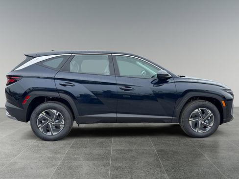 New 2026 Hyundai Tucson Blue SE AWD/4WD image 6