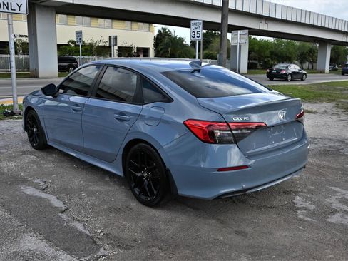 Used 2022 Honda Civic Sport image 3