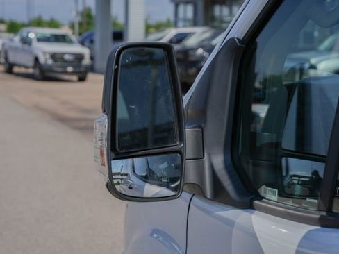 Used 2023 Ford Transit 350 XLT RWD image 12