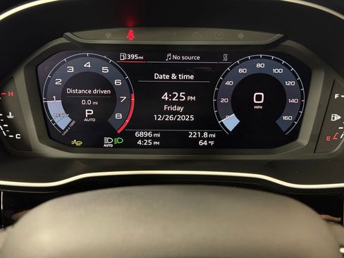 Certified 2025 Audi Q3 2.0T Premium w/ Convenience Package image 18