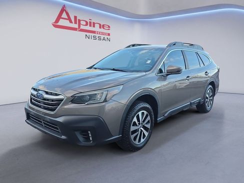 Used 2021 Subaru Outback Premium image 1