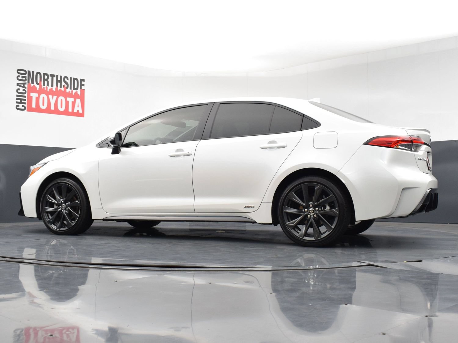 Used 2026 Toyota Corolla SE w/ SE Premium Package AWD/4WD image 26