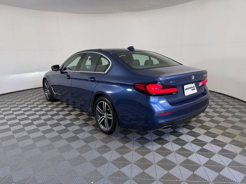 Used 2021 BMW 530i xDrive w/ Convenience Package image 3