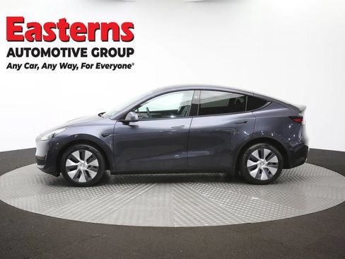 Used 2024 Tesla Model Y Long Range AWD/4WD image 52