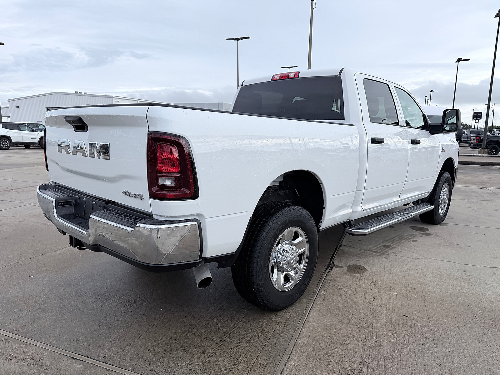 Used 2025 RAM 2500 Tradesman w/ Chrome Appearance Group AWD/4WD image 7