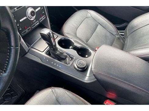 Used 2018 Ford Explorer Sport AWD/4WD image 19