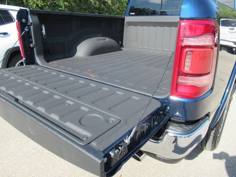 Used 2021 RAM 1500 Limited RWD image 9