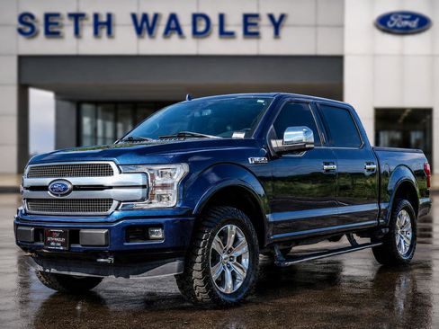 Used 2018 Ford F150 Platinum w/ Equipment Group 701A Luxury AWD/4WD image 3