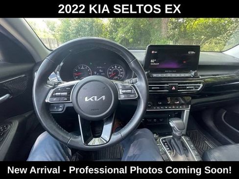 Used 2022 Kia Seltos EX AWD/4WD image 10