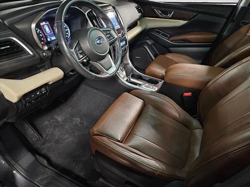 Used 2020 Subaru Ascent Touring w/ Popular Package #3 image 10