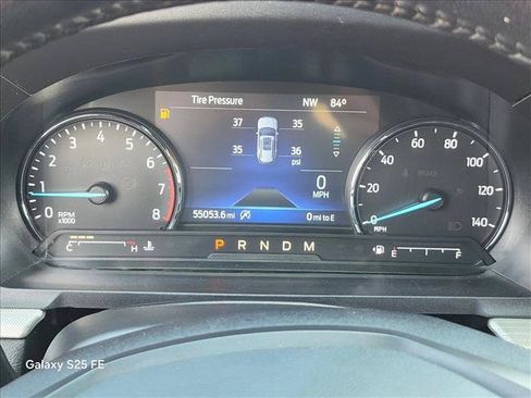 Used 2020 Ford Explorer XLT AWD/4WD image 11