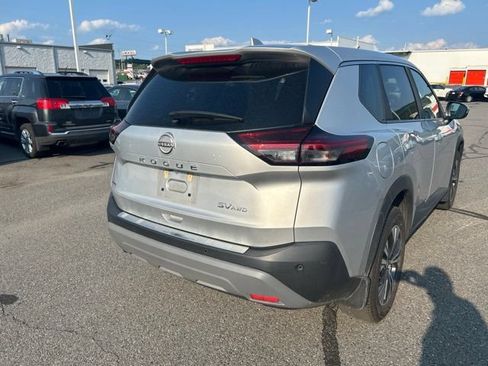 Certified 2023 Nissan Rogue SV AWD/4WD image 7
