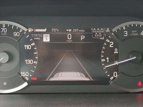 Used 2023 Land Rover Defender 110 X-Dynamic SE AWD/4WD image 10