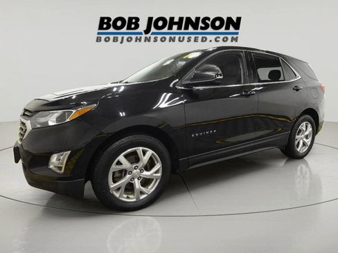 Used 2018 Chevrolet Equinox LT image 3