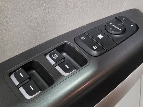 Used 2019 Kia Sportage LX image 27