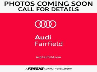 Used 2024 Volvo XC40 B5 Plus w/ Protection Package Premier AWD/4WD video 1