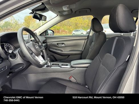 Used 2024 Nissan Sentra SV image 10