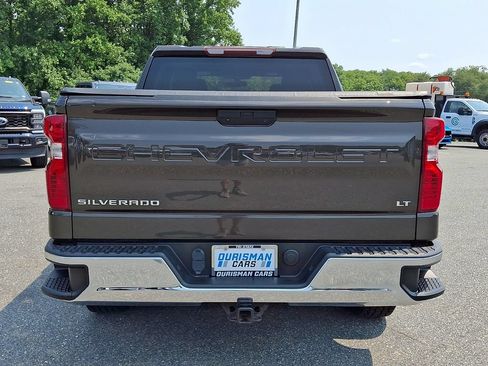 Used 2021 Chevrolet Silverado 1500 LT AWD/4WD image 5