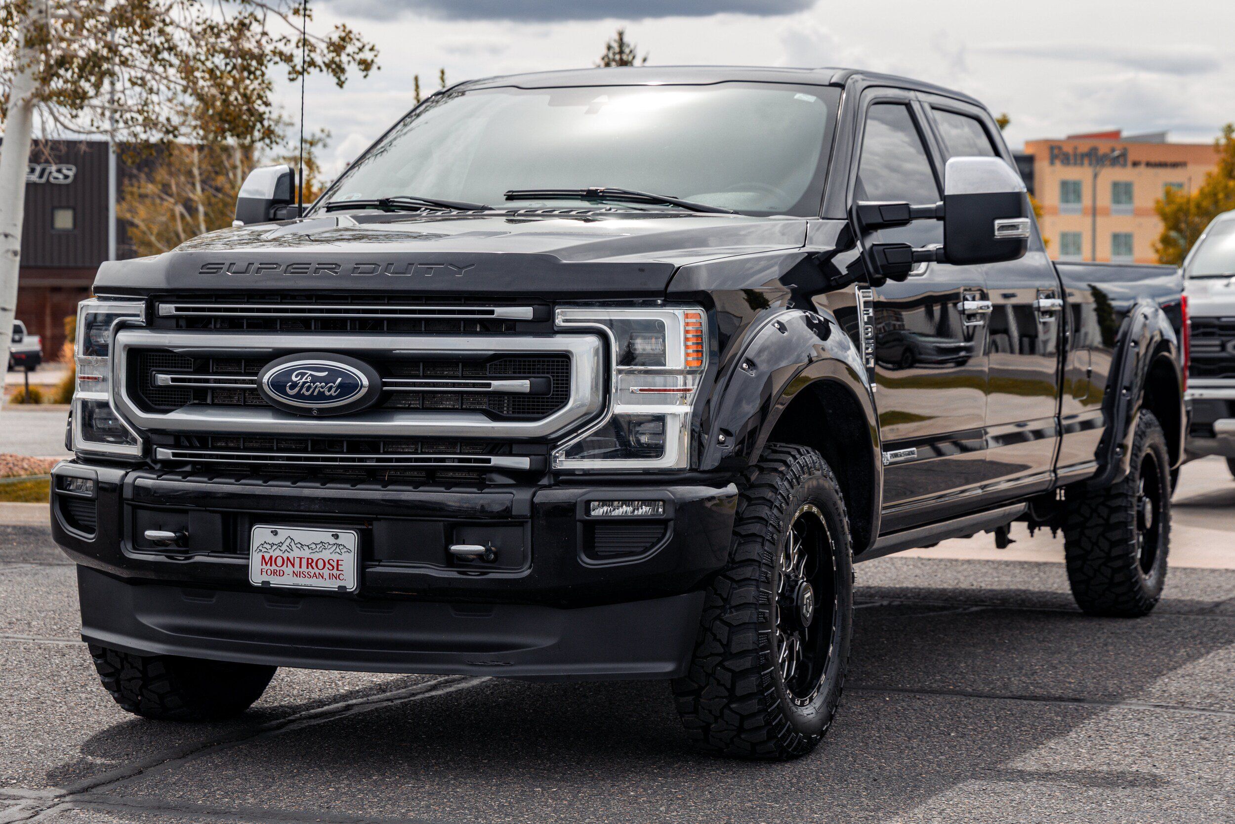 Used 2022 Ford F350 Platinum AWD/4WD image 1