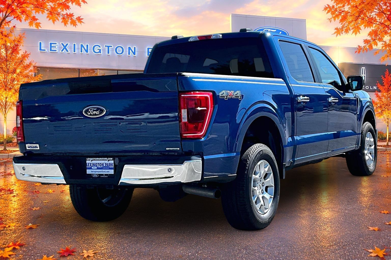 Used 2023 Ford F150 XLT AWD/4WD image 5