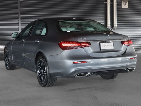 Used 2021 Mercedes-Benz E 350 4MATIC Sedan image 2
