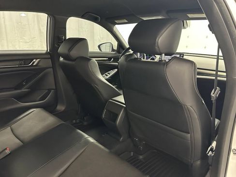 Used 2018 Honda Accord Sport image 50