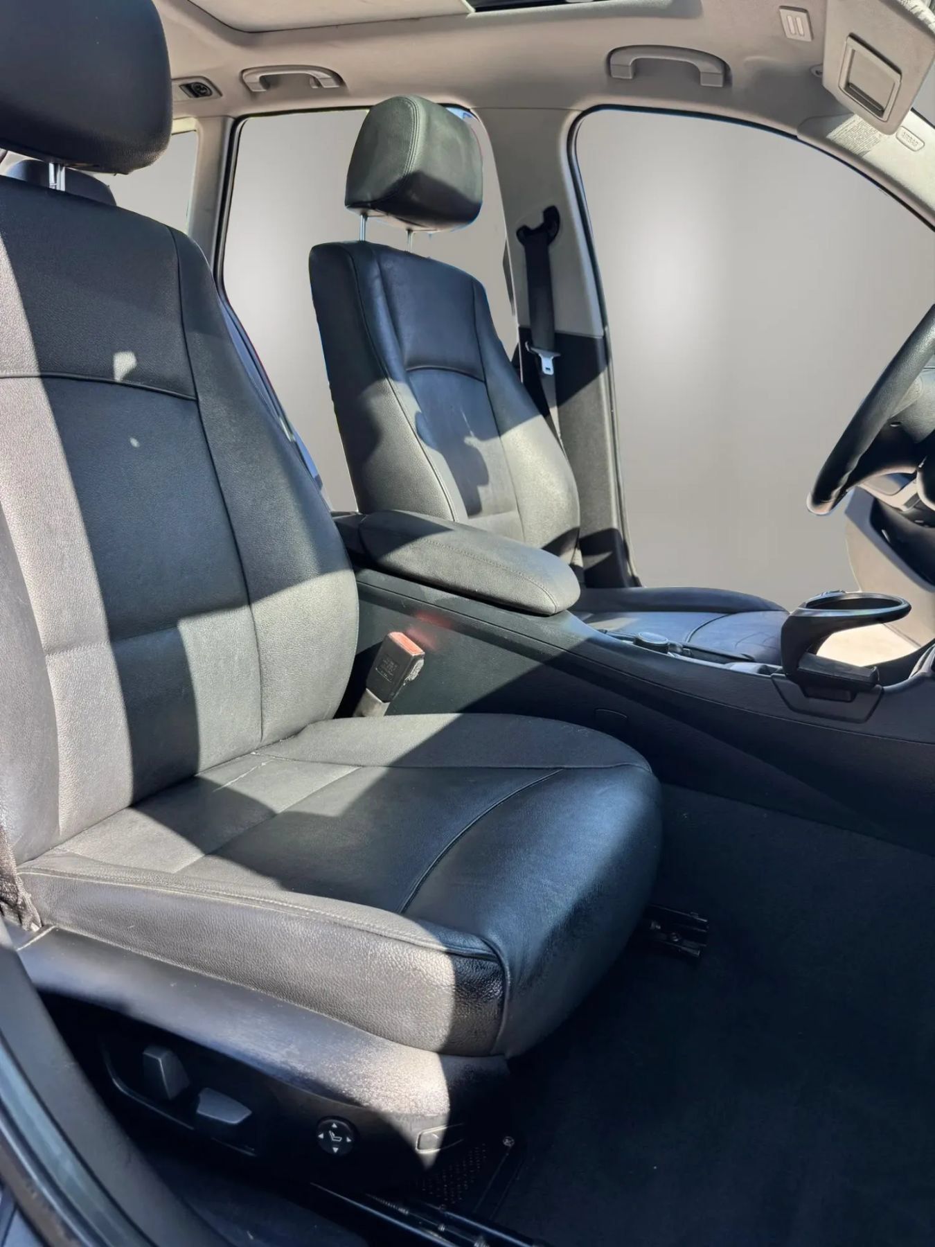Used 2015 BMW X1 sDrive28i RWD image 26