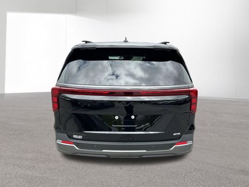 New 2026 Kia Carnival SX FWD image 4