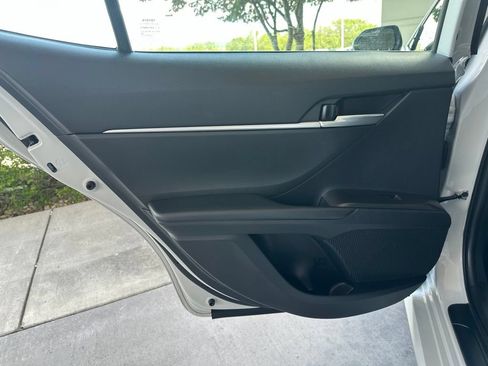 Used 2023 Toyota Camry LE FWD image 18