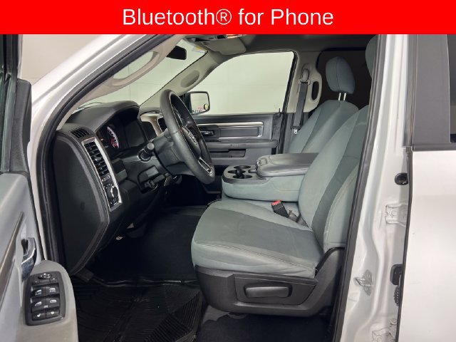 Used 2019 RAM 1500 Classic SLT RWD image 10
