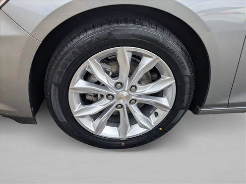 Used 2023 Chevrolet Malibu LT image 21