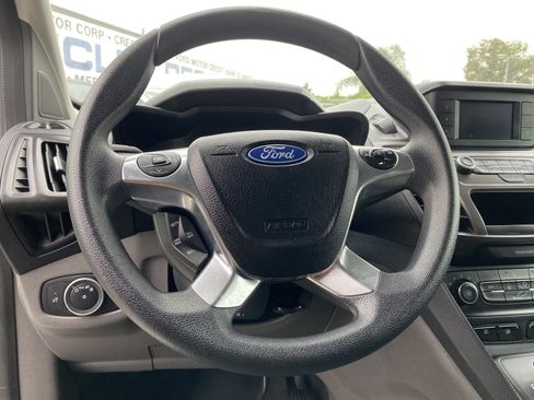 Used 2022 Ford Transit Connect XL FWD image 21