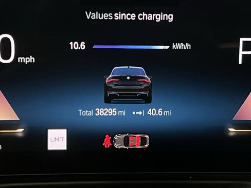 Used 2023 BMW i4 eDrive35 w/ Premium Package image 16