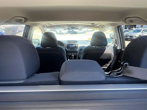 Used 2023 Subaru Crosstrek 2.0i Premium image 28