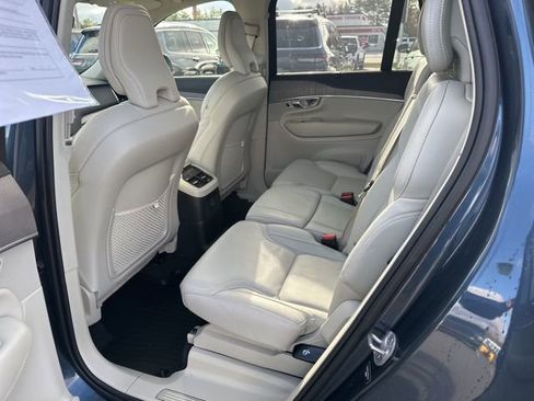 Used 2024 Volvo XC90 T8 Ultimate image 18