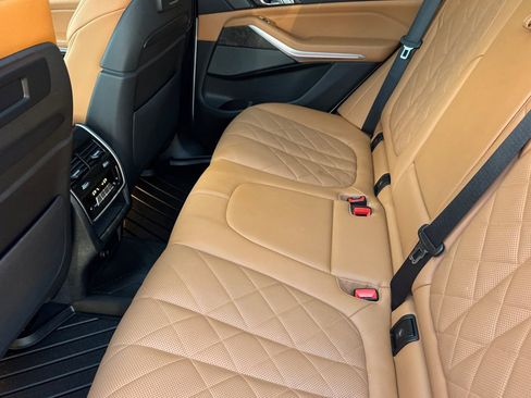 Used 2023 BMW X5 xDrive45e w/ Executive Package image 11