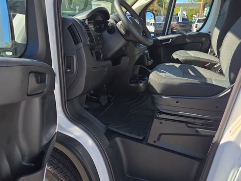 New 2025 RAM ProMaster 2500 image 12