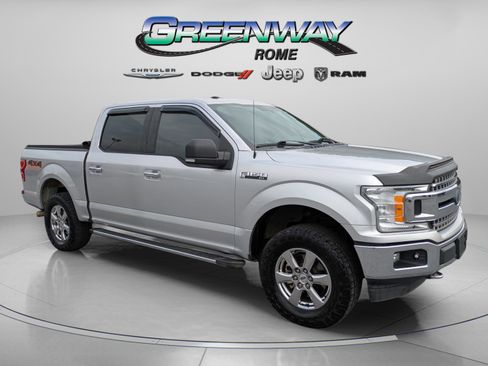 Used 2018 Ford F150 XLT w/ Equipment Group 302A Luxury image 2