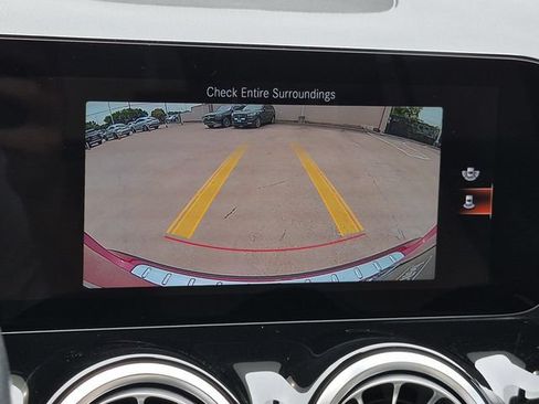 Certified 2023 Mercedes-Benz GLA 250 w/ Premium Package image 28