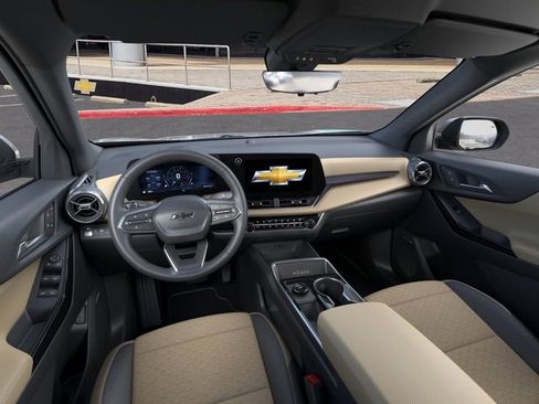 New 2026 Chevrolet Equinox ACTIV w/ Convenience Package III FWD image 15