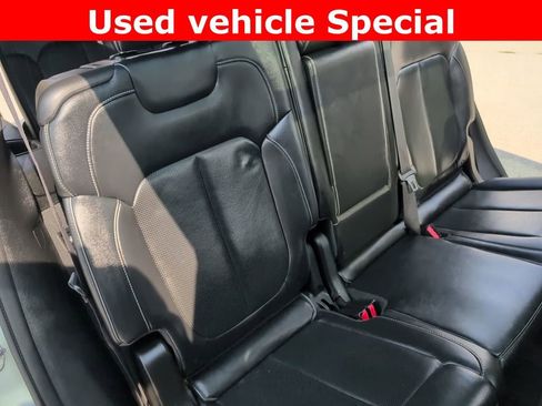 Used 2022 Jeep Grand Cherokee L Overland w/ Luxury Tech Group IV AWD/4WD image 28