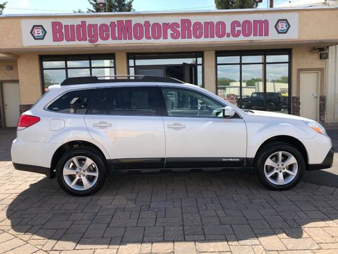 Used 2014 Subaru Outback 2.5i Premium AWD/4WD image 1