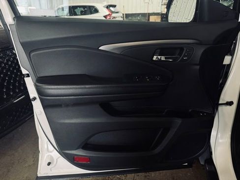 Used 2022 Honda Pilot Special Edition image 14