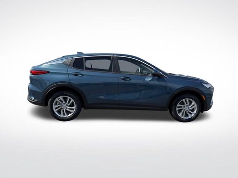 New 2026 Buick Envista Sport Touring w/ Convenience II Package FWD image 9