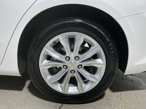 Used 2024 Chevrolet Malibu LT image 8