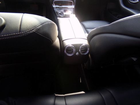 Used 2016 Mercedes-Benz GLC 300 image 18