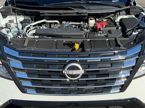 New 2026 Nissan Rogue Platinum w/ Tech Package AWD/4WD image 28