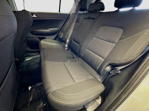 Used 2021 Kia Sportage LX image 13
