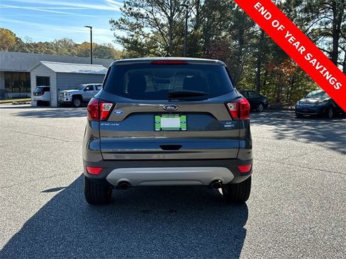 Certified 2019 Ford Escape SE image 6